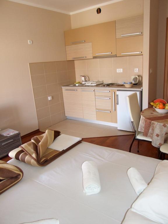 Apartments Oaza 2 Petrovac Eksteriør bilde